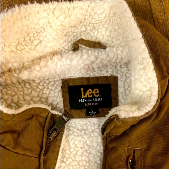 Lee Brown Sherpa-Lined Vest size L - Picture 2 of 3